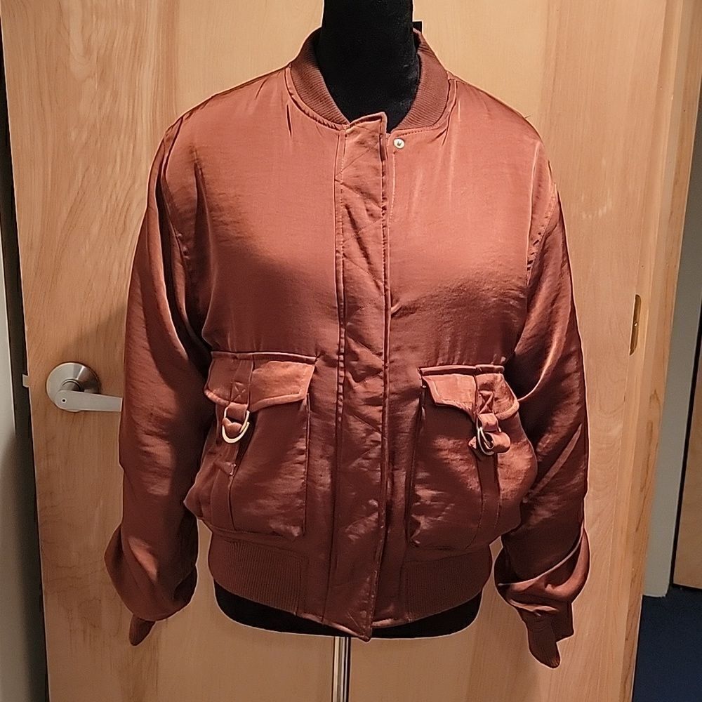 NWT House of Harlow 1960 rust color bomber jacket size M